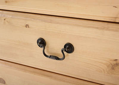 Dresser drawer